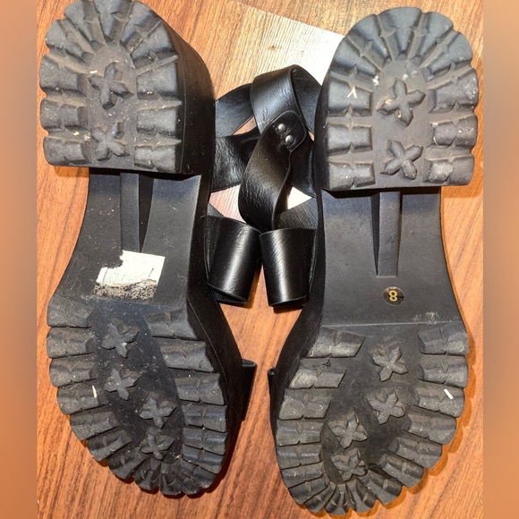 Madden Girl Platform Sandal - Picture 4 of 4